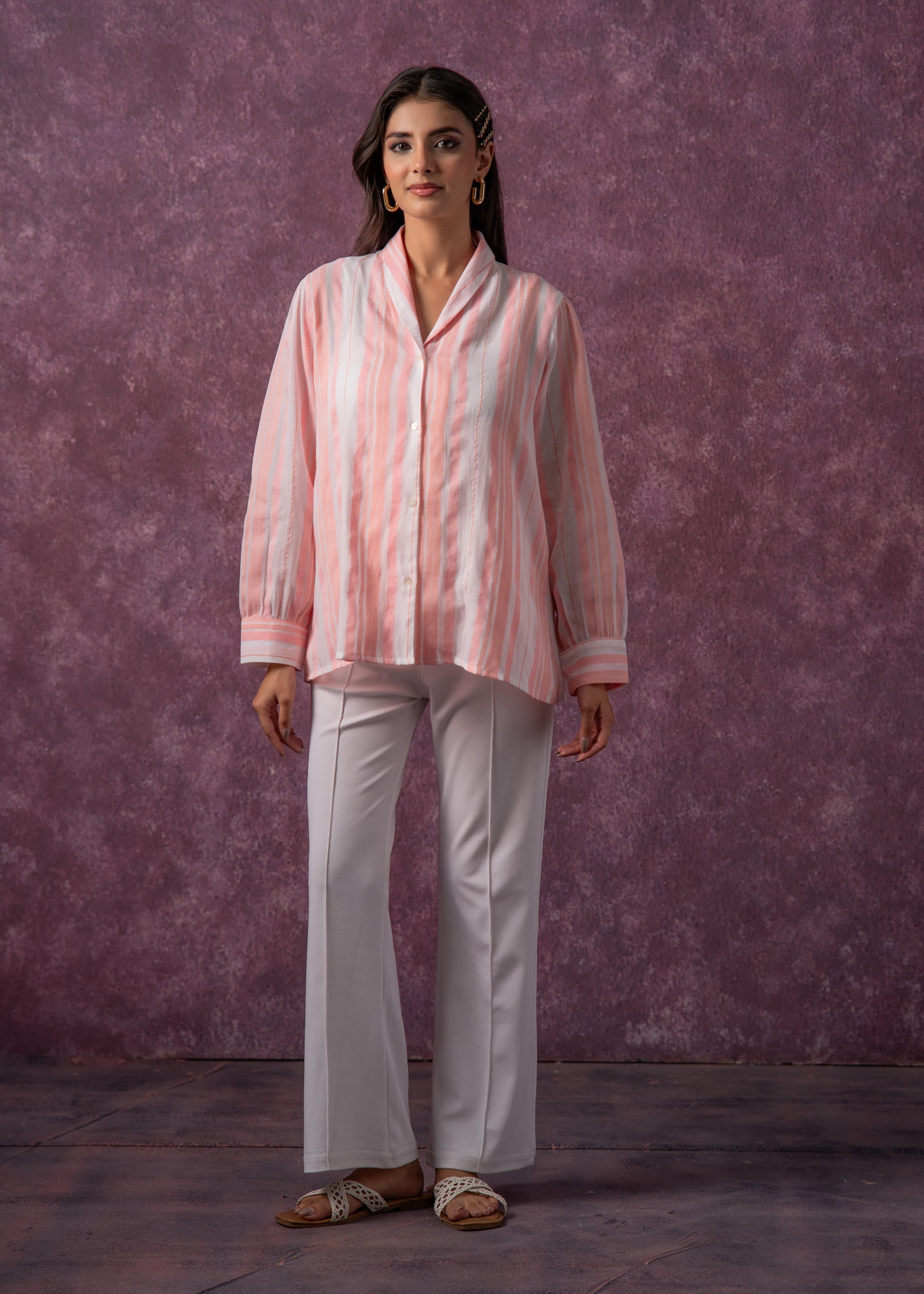 Peach & White Vertical Striped Relaxed-Fit Button-Down Shirt