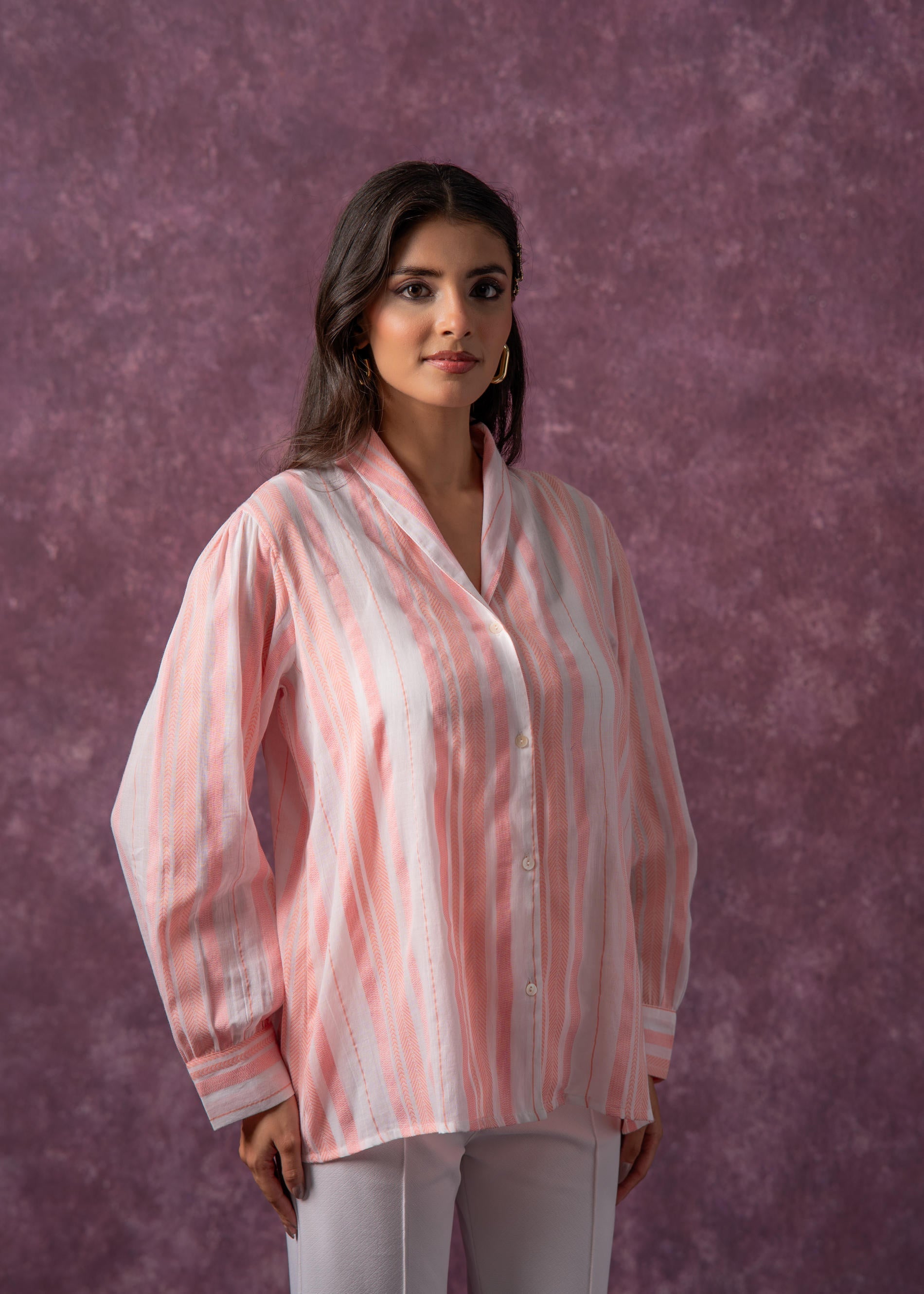 Peach & White Vertical Striped Relaxed-Fit Button-Down Shirt