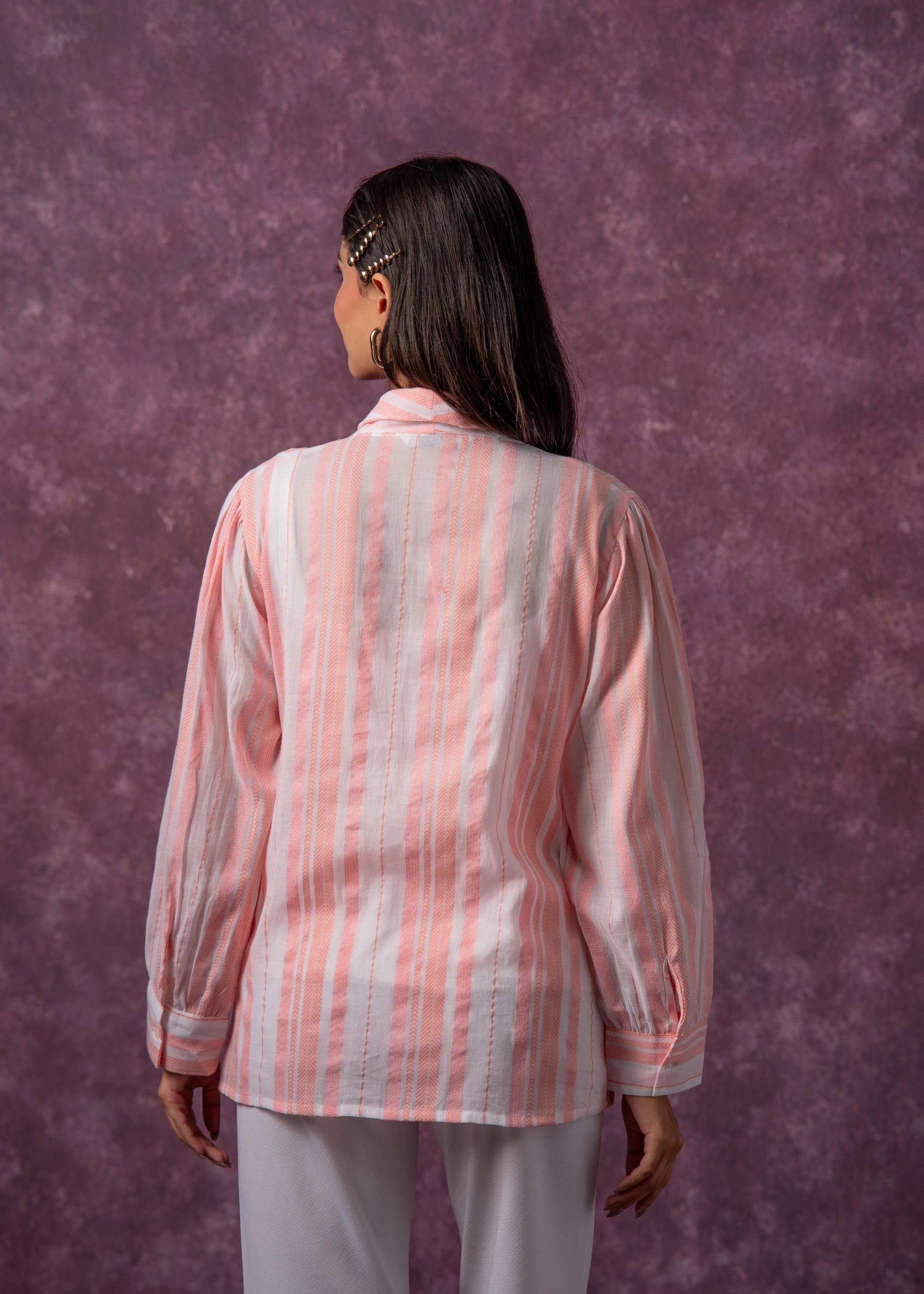 Peach & White Vertical Striped Relaxed-Fit Button-Down Shirt