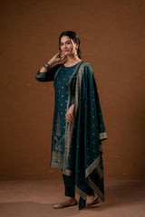 Green, Foil-Print Straight Kurta Set with Pant & Ornate Dupatta
