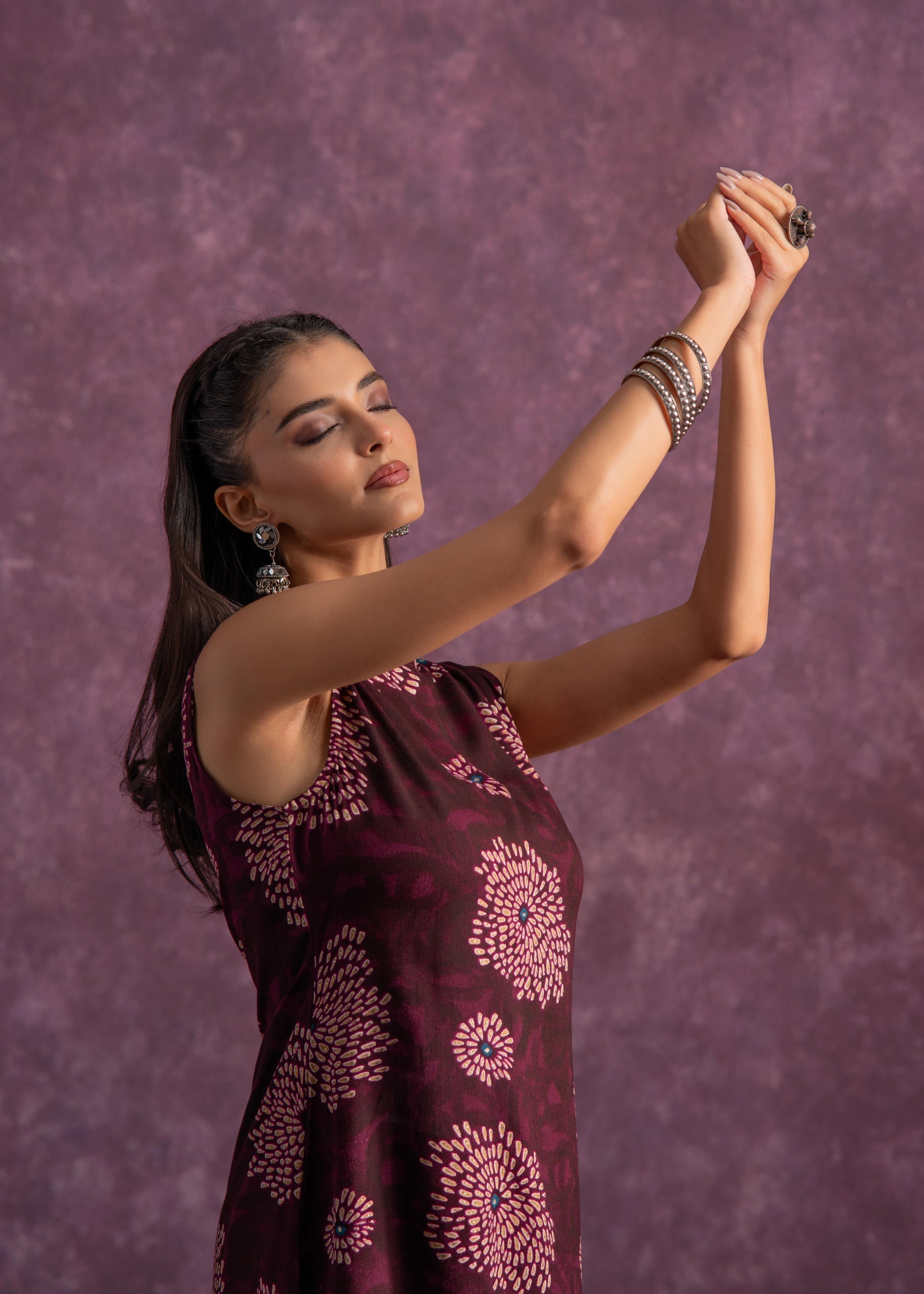 Women's Purple Floral Printed Kurta with Pant Set | DesiQlo