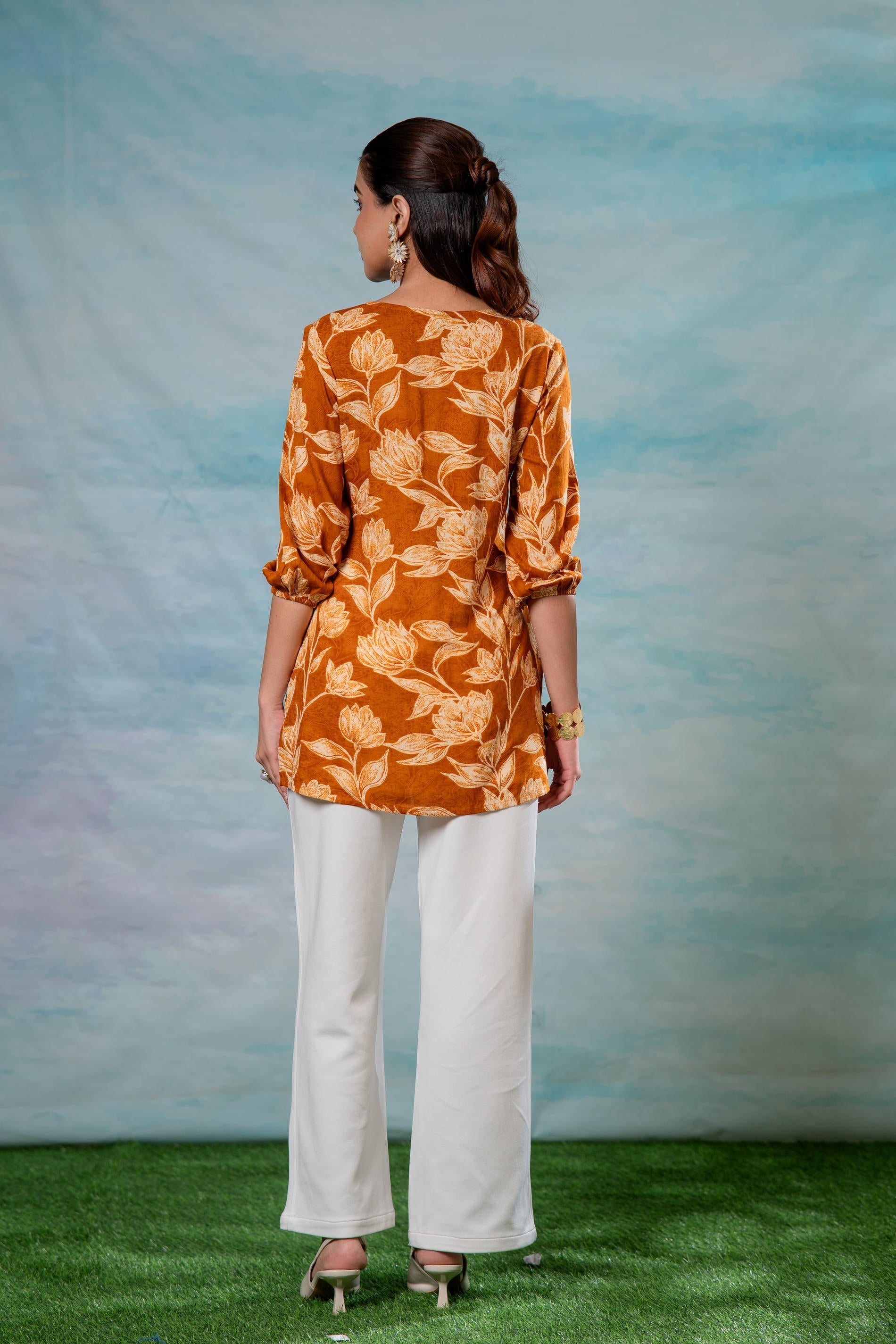 Mustard Floral Printed Viscose Tunic | DesiQlo