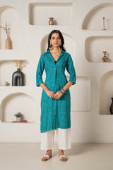 Teal Printed Collar-Neck Straight Kurta with Minimal Detailing