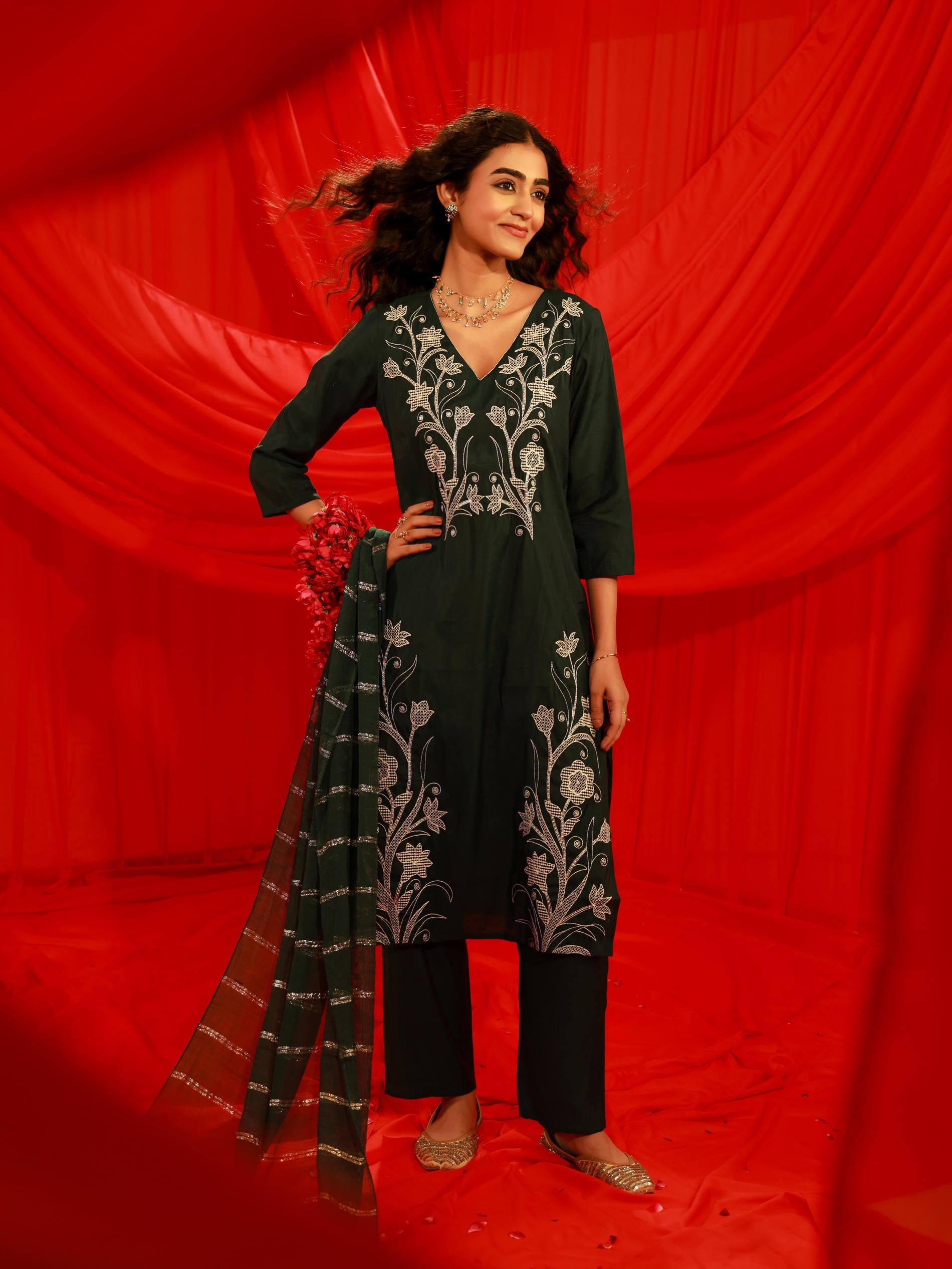 Mehandi Green Solid Embroidered Straight Kurta Pant and Dupatta Set wi