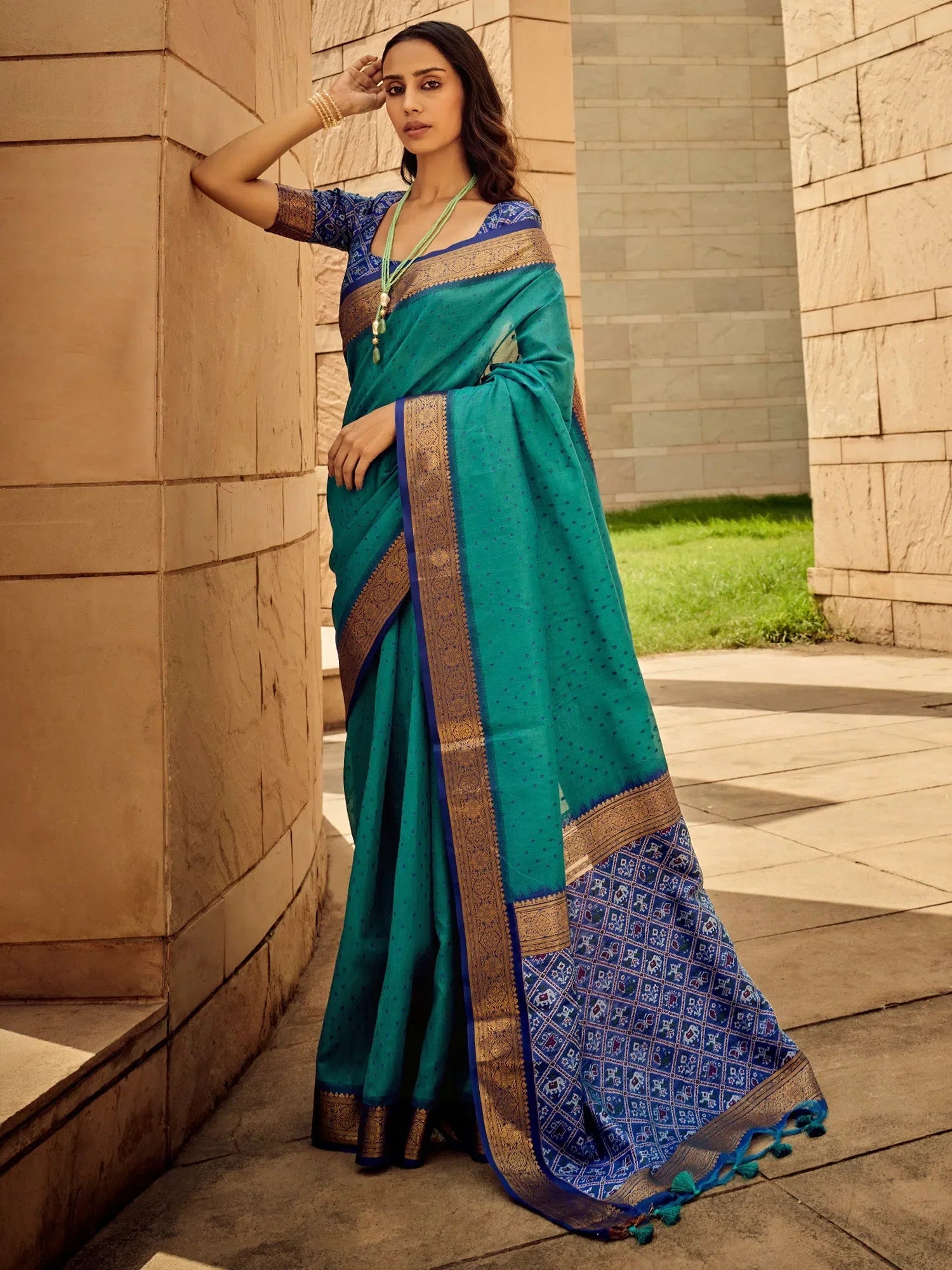 Light Blue Polyester Saree - Indian Sari & Blouse Piece