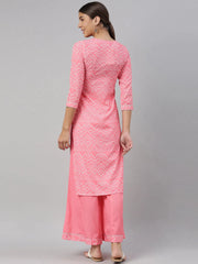 Women Crepe Pink Geometric Printed Straight Kurta Palazzo Set