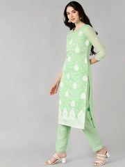 Women Green Woven Design Kurta Trousers With Dupatta 2