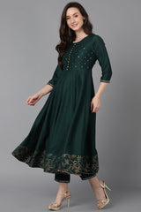  Women Green Poly Silk Ethnic Motifs Solid Kurta Trousers With Dupatta 