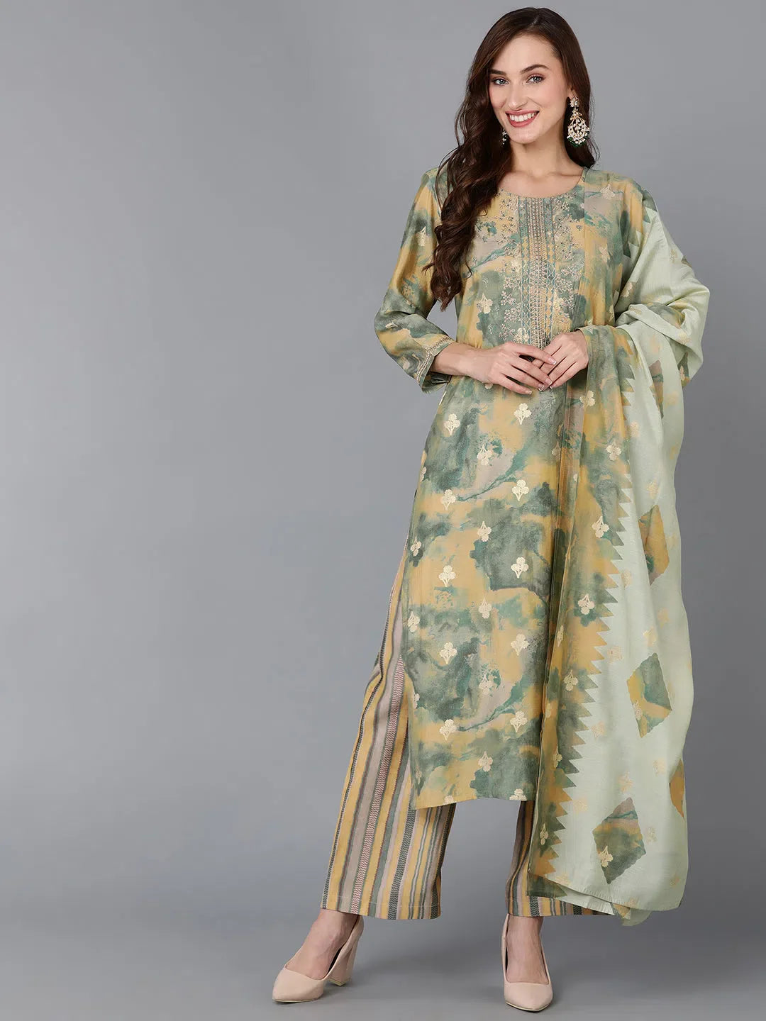Women Silk Blend Printed Abstract Embroidered