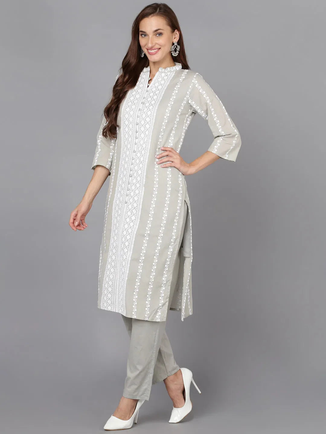 Embroidered Silk Blend Indian Kurta Set - Women's Kurta Sets