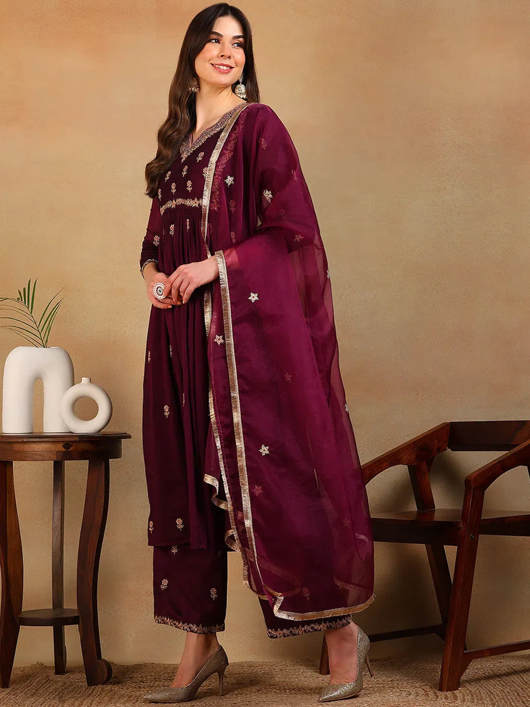 Purple Embroidered Kurta Set with Dupatta | Women's Indian Kur...