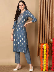 Women Blue Silk Blend Embroidered Straight Kurta Pant Set With Dupatta-PKSKD2160