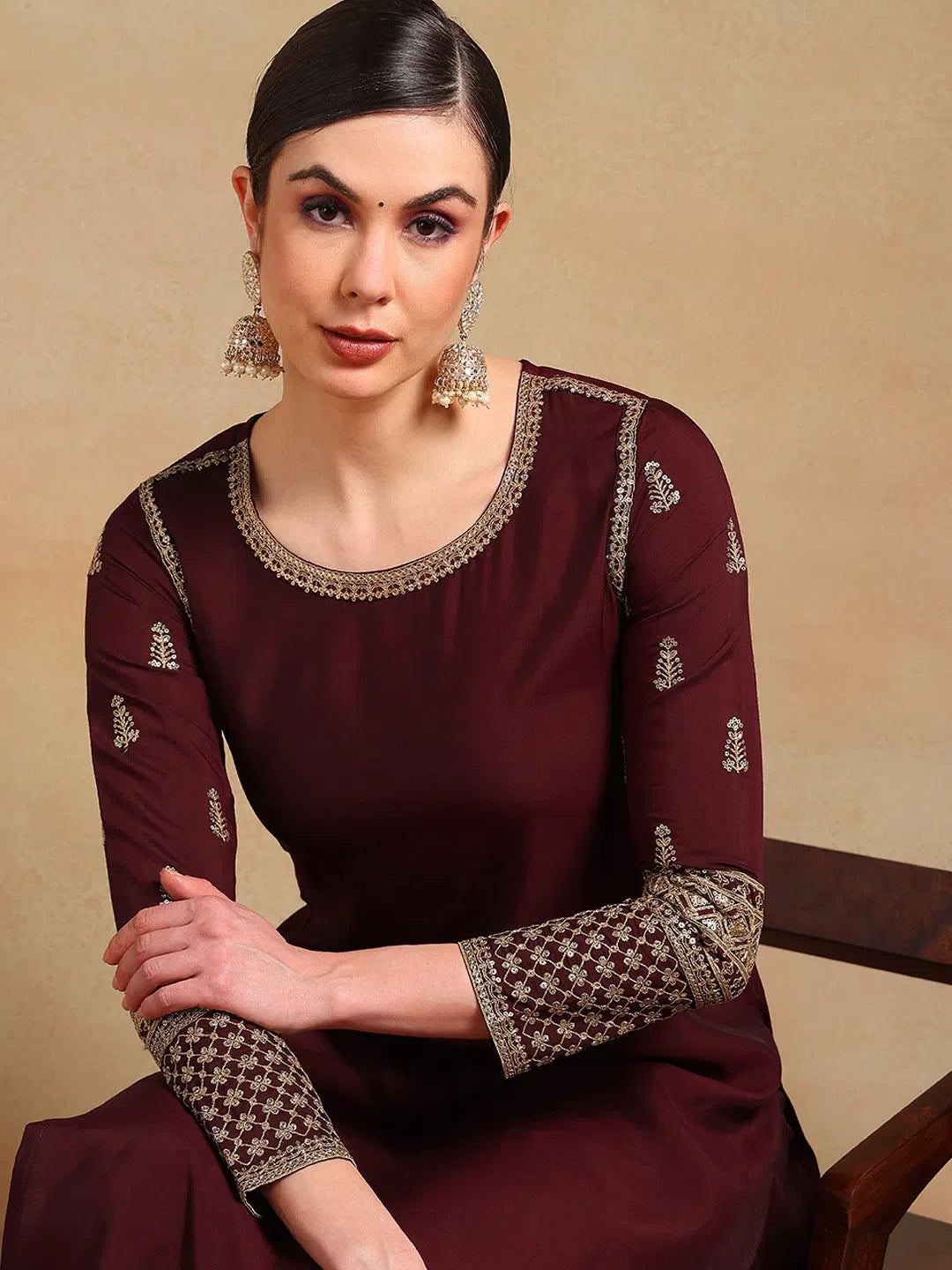 Burgundy Embroidered Women's Kurta Set With Dupatta-PKSKD2226