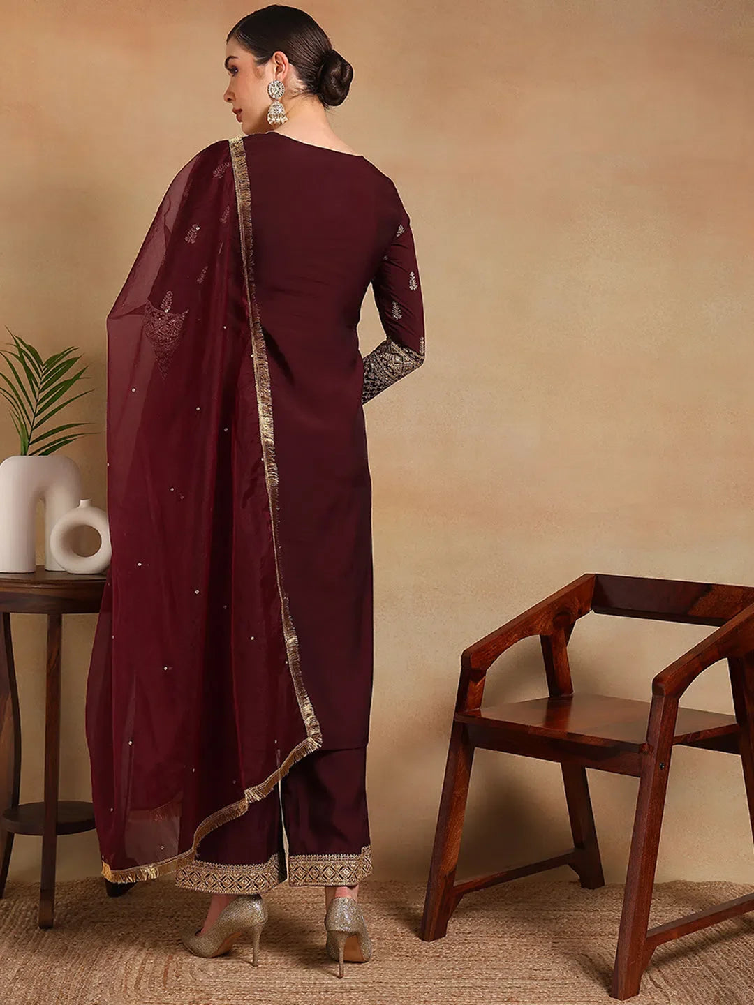 Burgundy Embroidered Women's Kurta Set With Dupatta-PKSKD2226