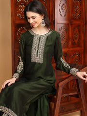 Women Olive Silk Blend Embroidered Straight Kurta Palazzo Set With Dupatta