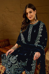 Blue Velvet Solid Embroidered Straight Trousers Suit Set PKSKD2277