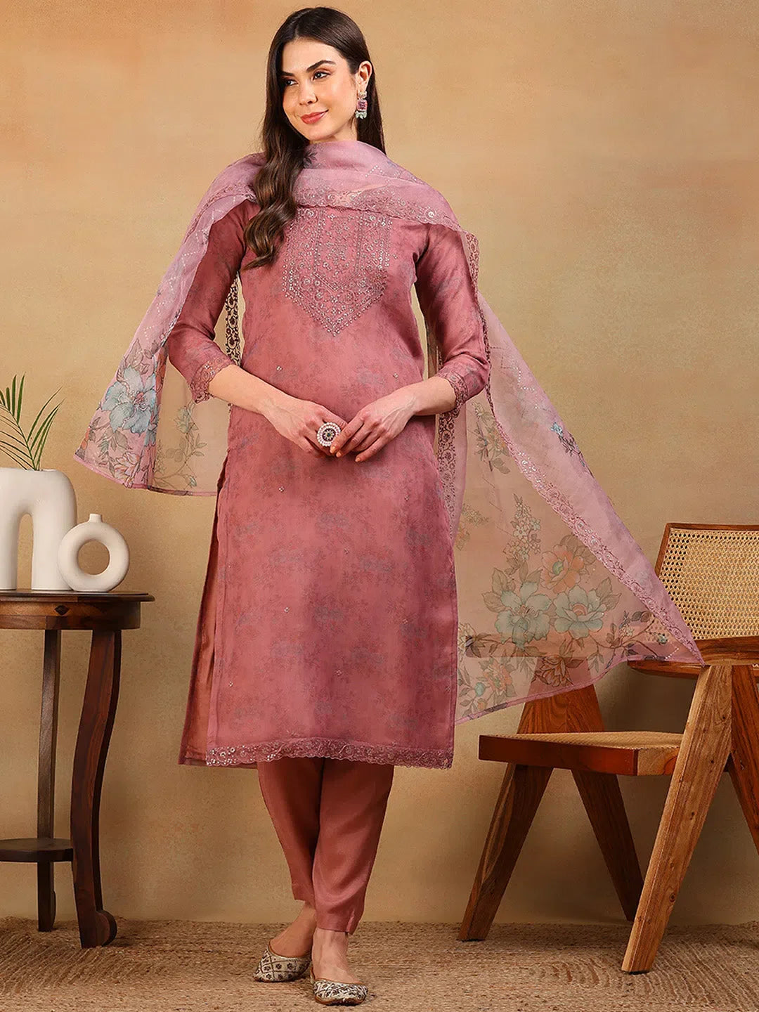 Mauve Embroidered Kurta Pant Set with Dupatta | Indian Kurta Sets