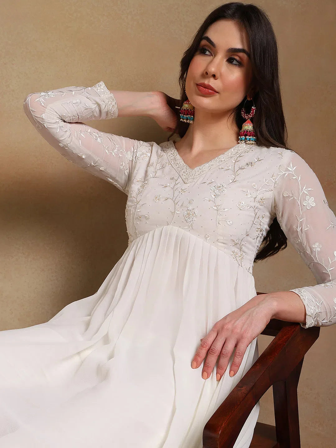 Off White Embroidered Kurta Pant Set with Dupatta | Indian Kurta