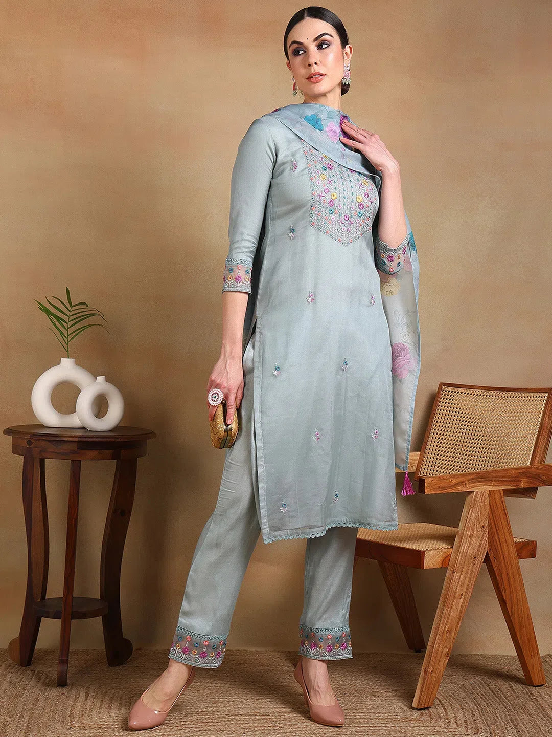 Grey Organza Embroidered Kurta Pant Set With Dupatta for Women
