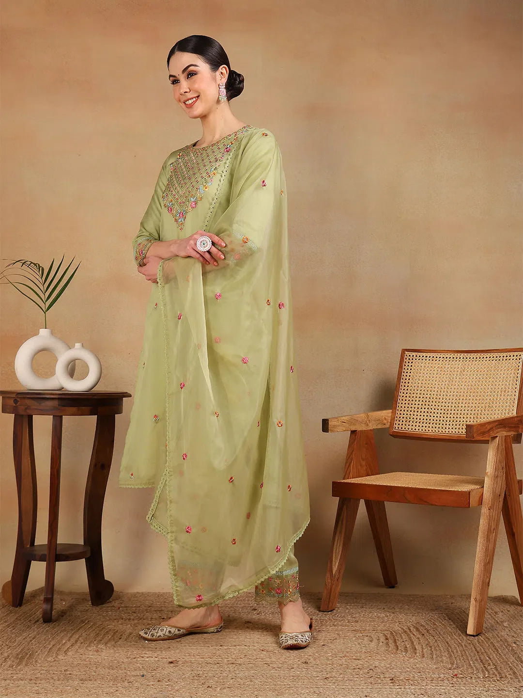 Green Organza Embroidered Kurta Pant Set with Dupatta | Kurta Set
