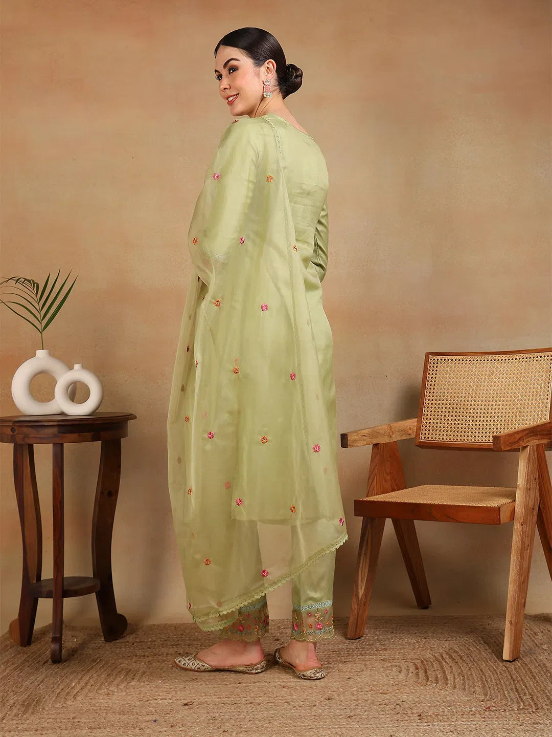 Green Organza Embroidered Kurta Pant Set with Dupatta | Kurta Set
