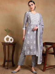 Women Grey Silk Blend Solid Straight Kurta Pant Set With Dupatta