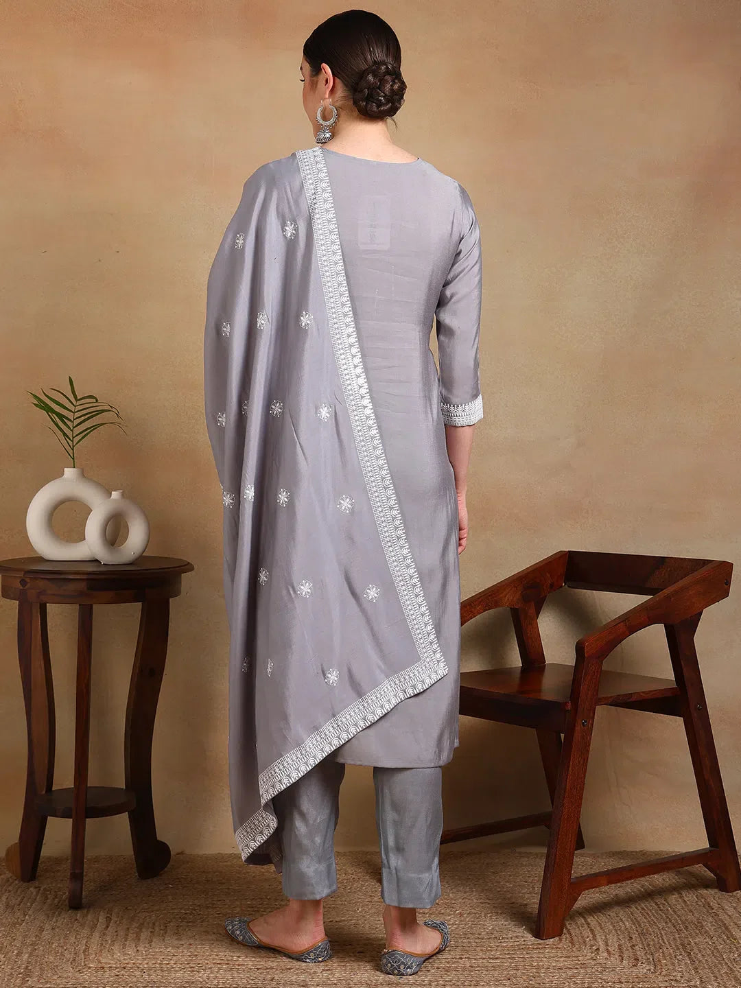 Grey Kurta Pant Set With Dupatta - Women's Indian Kurta Sets