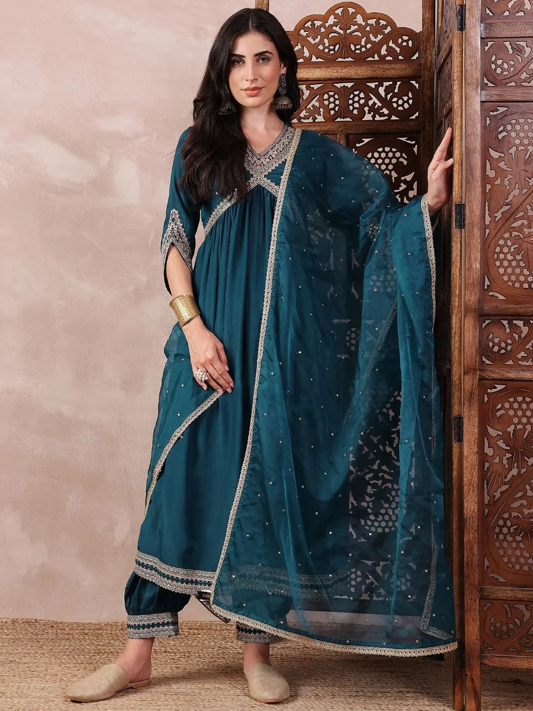 Women Teal Silk Blend Solid Embroidered Straight Kurta Salwar With Dupatta-PKSKD2367