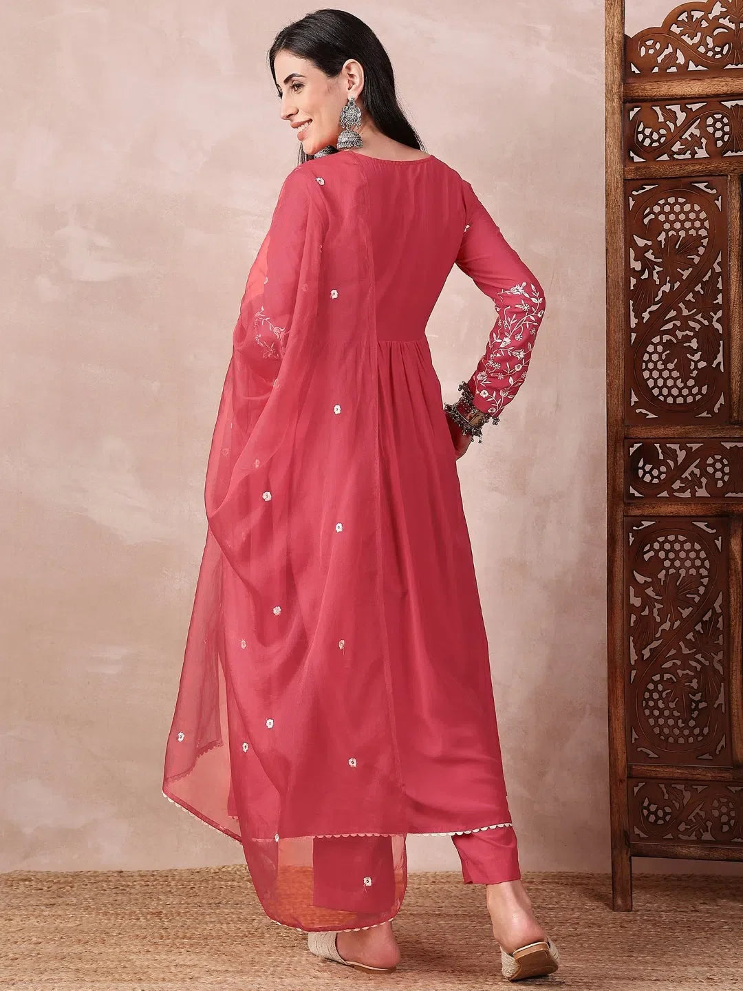 Red Embroidered Cotton Kurta Set with Dupatta for Women