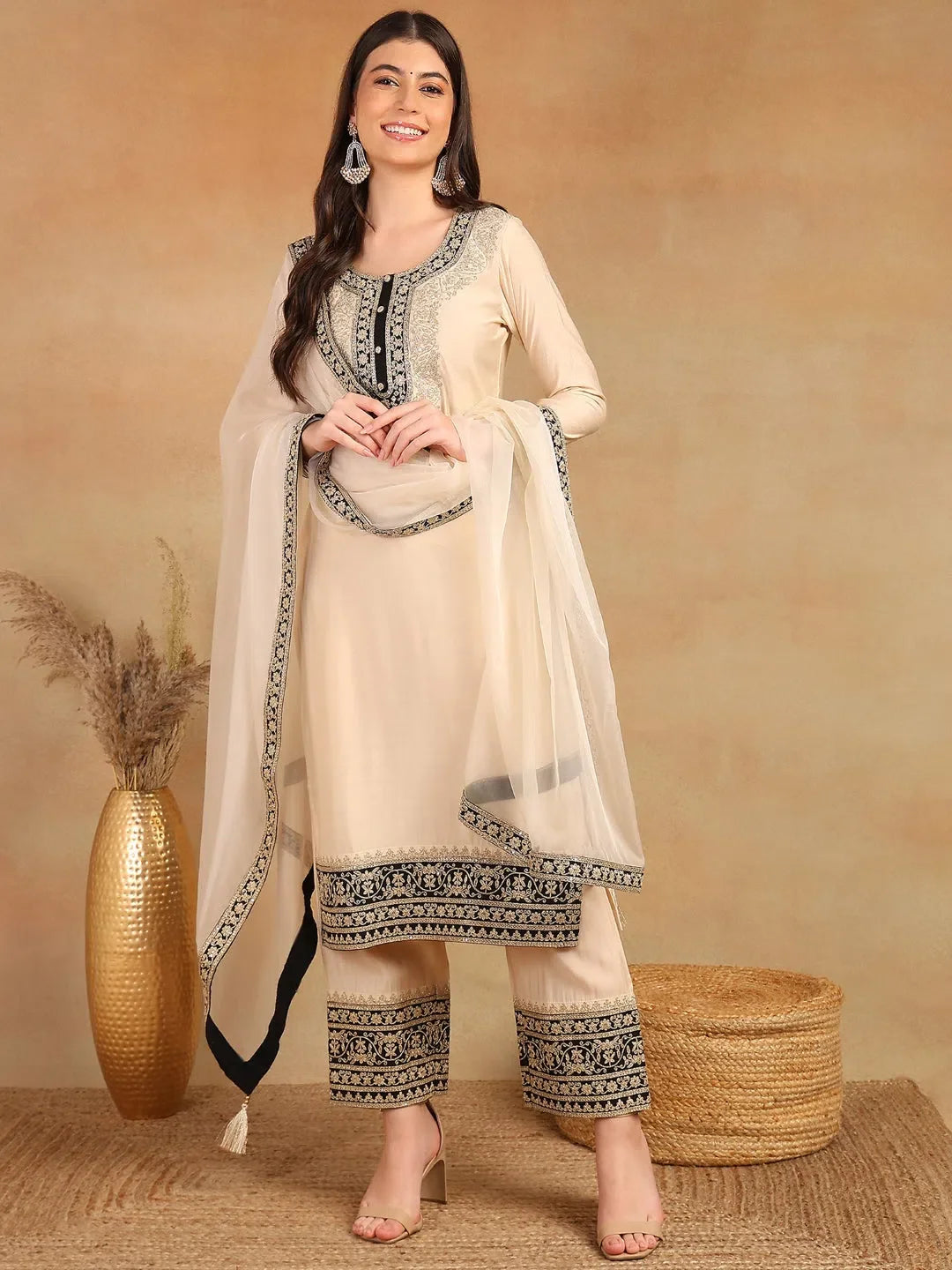 Cream Embroidered Kurta Set | Women's Indian Designer Kurta