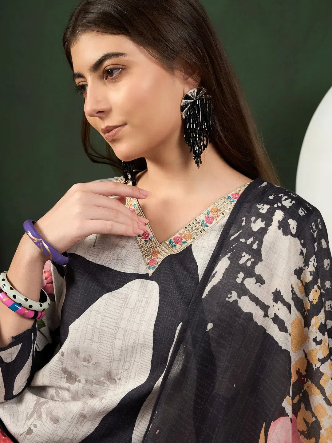 Black Floral Kurta Set with Dupatta | Women's Indian Kurta Sets