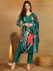 Women Green Silk Blend Floral Printed Straight Kurta Trousers With Dupatta-PKSKD2598