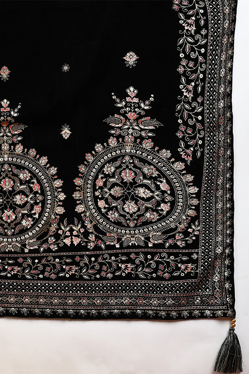 Black Velvet Ethnic Motifs Printed Straight Suit Set PKSKD2768 | DesiQ