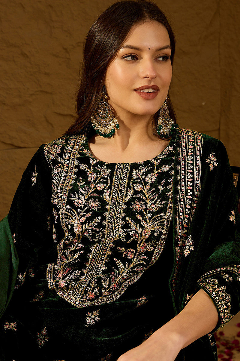 Green Velvet Ethnic Motifs Printed Straight Trousers Suit Set PKSKD288