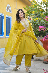 Yellow Silk Blend Solid Embroidered Anarkali Kurta Salwar With Dupatta PKSKD2887