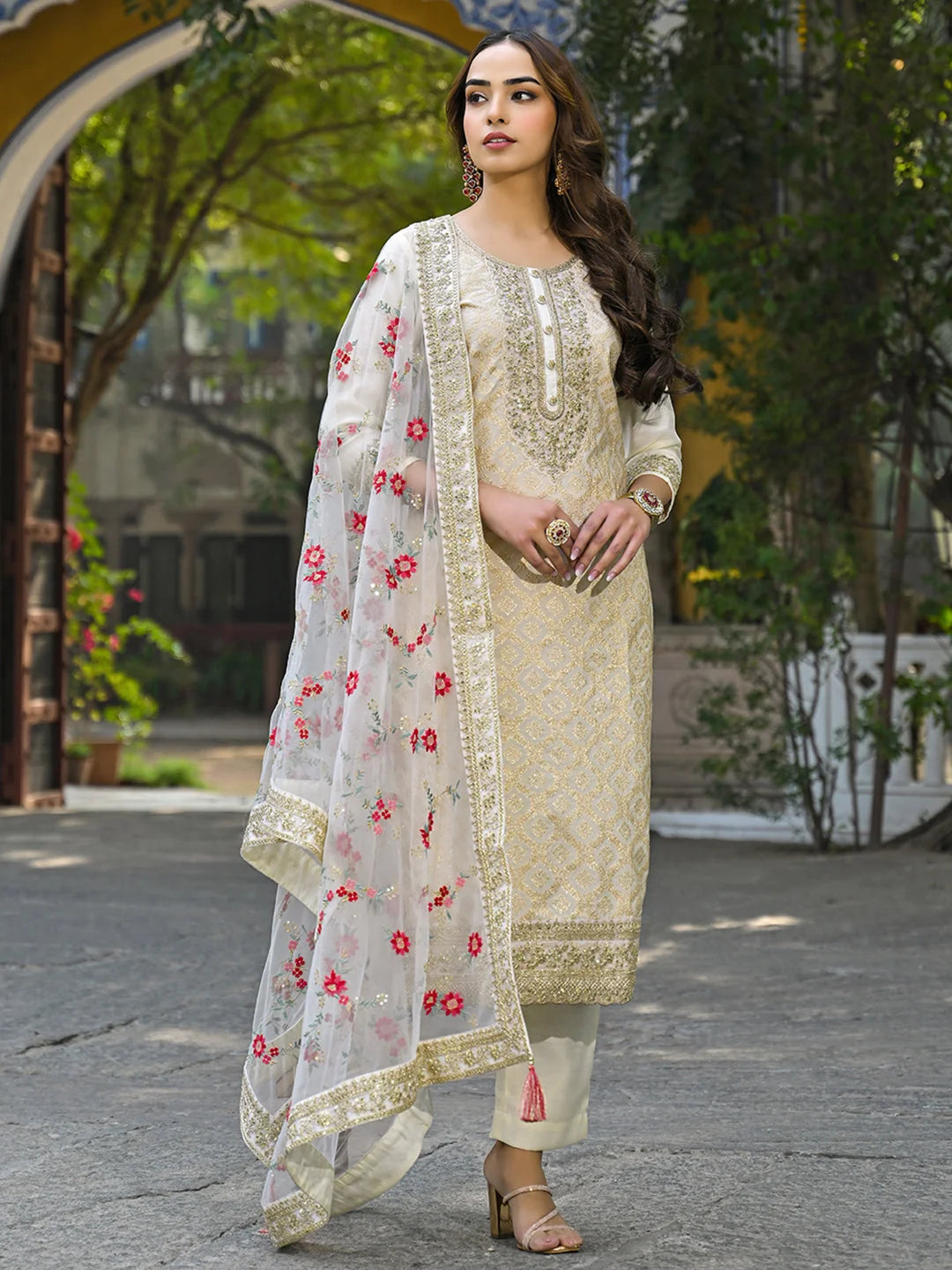 Women Off White Silk Blend Solid Embroidered Straight Kurta Trousers With Dupatta