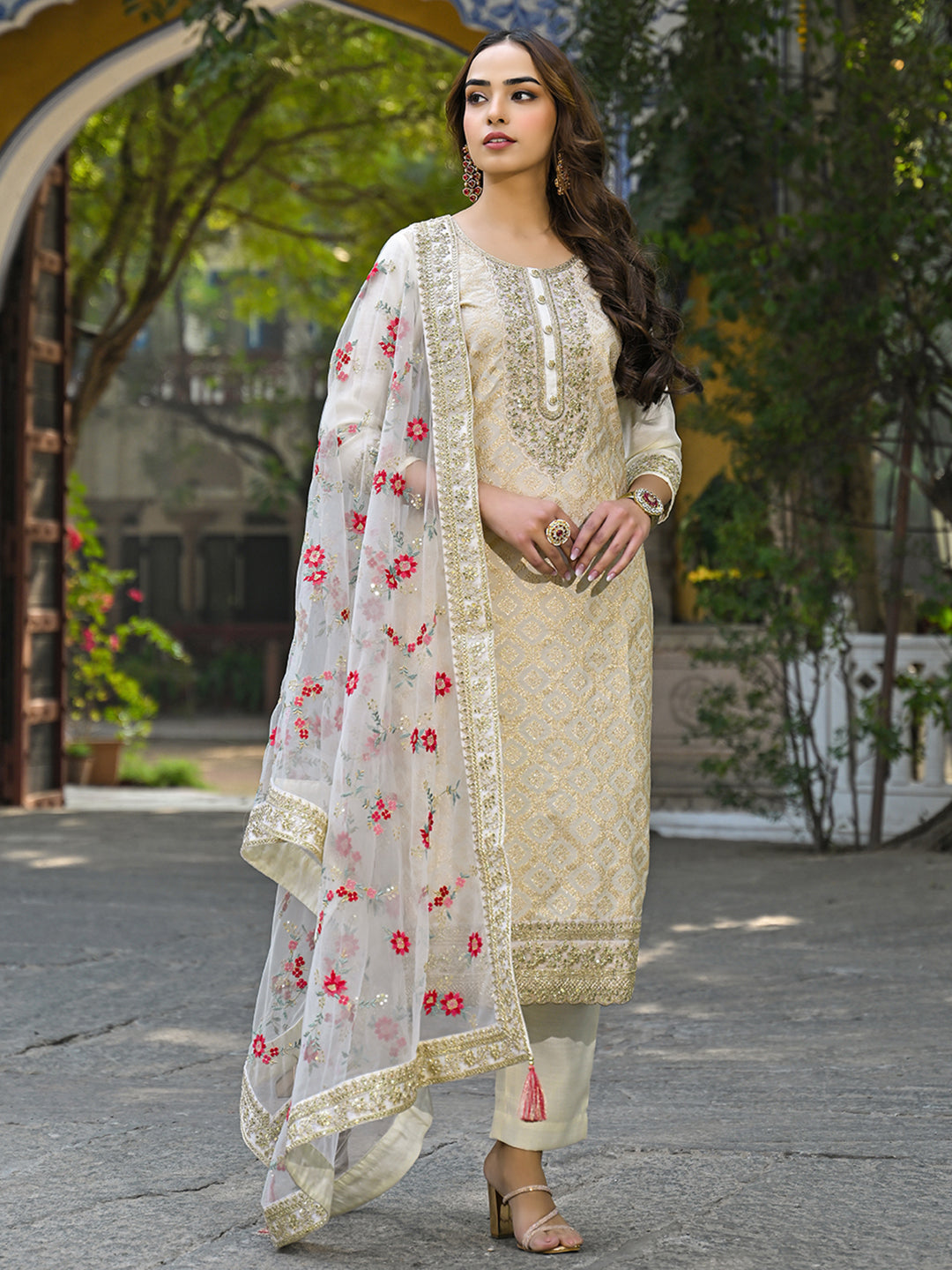 Women Off White Silk Blend Solid Embroidered Straight Kurta Trousers With Dupatta-PKSKD2925