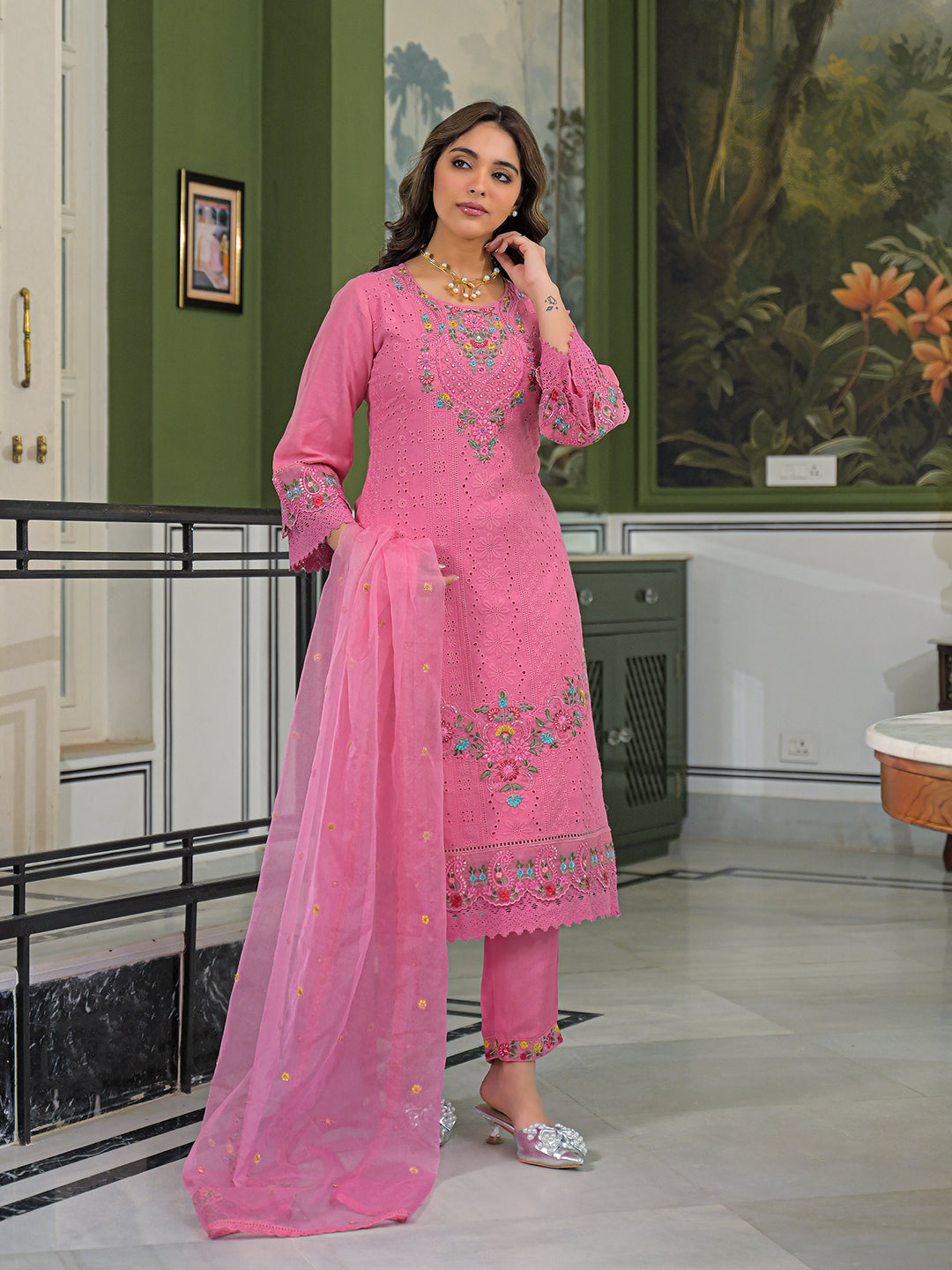 Women Pink Viscose Embroidered Straight Kurta Trousers With Dupatta
