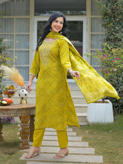 Women Yellow Silk Blend Bandhani Embroidered Straight Kurta Trousers With Dupatta-PKSKD3106