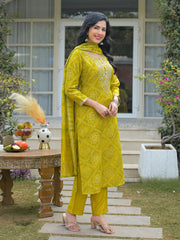 Women Yellow Silk Blend Bandhani Embroidered Straight Kurta Trousers With Dupatta-PKSKD3106