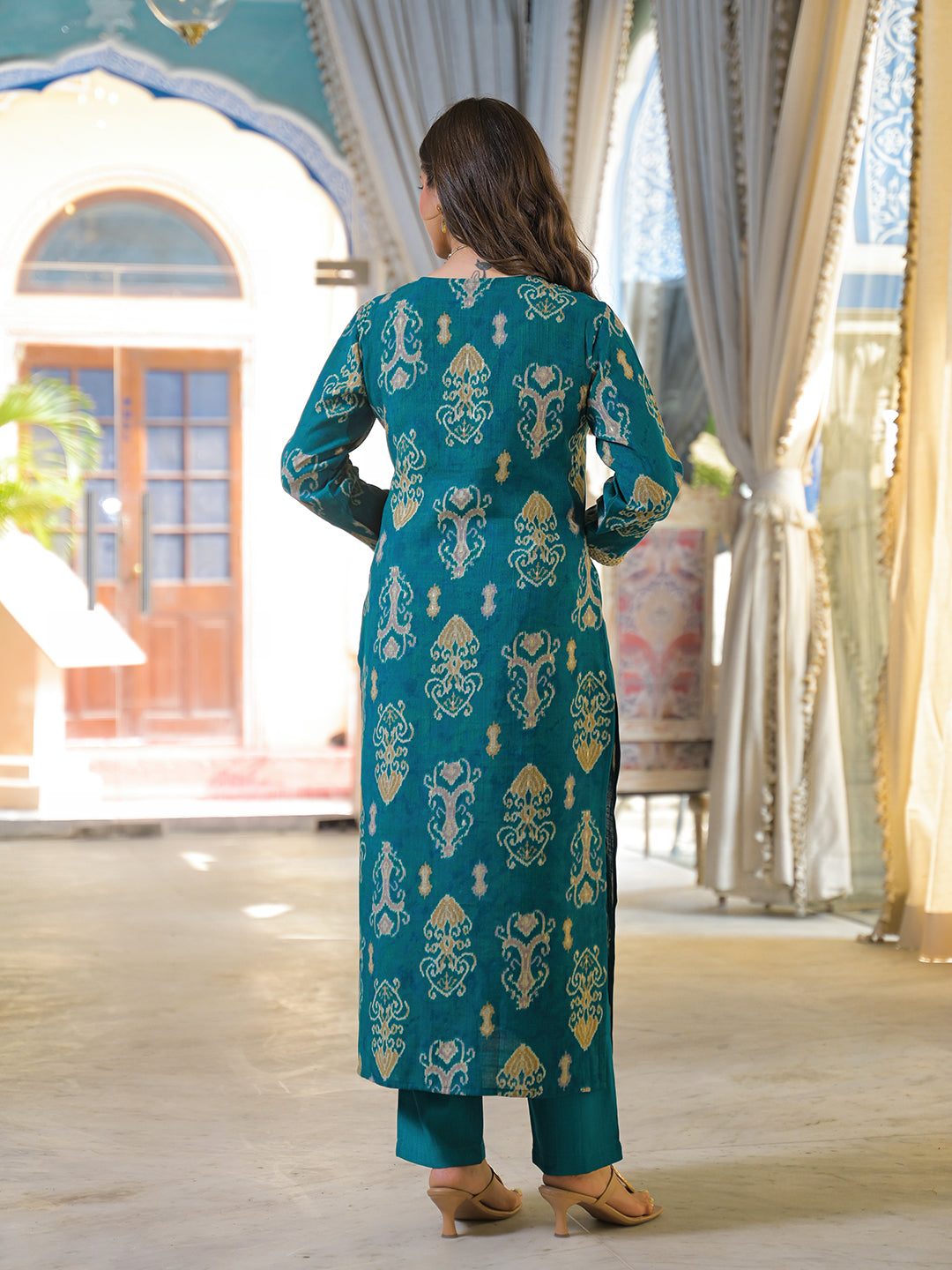 Women Blue Viscose Rayon Ikat Printed Straight Kurta Trousers With Dupatta