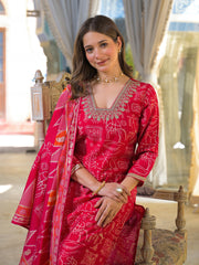 Women Red Viscose Ethnic Motifs Printed Straight Kurta Trousers With Dupatta-PKSKD3156