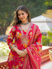 Women Red Viscose Floral Printed Straight Kurta Trousers With Dupatta-PKSKD3159