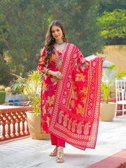 Women Red Viscose Floral Printed Straight Kurta Trousers With Dupatta-PKSKD3159