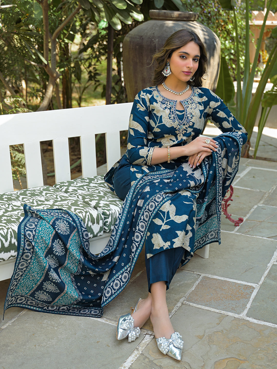 Women Navy Blue Viscose Rayon Floral Printed Straight Kurta Trousers With Dupatta