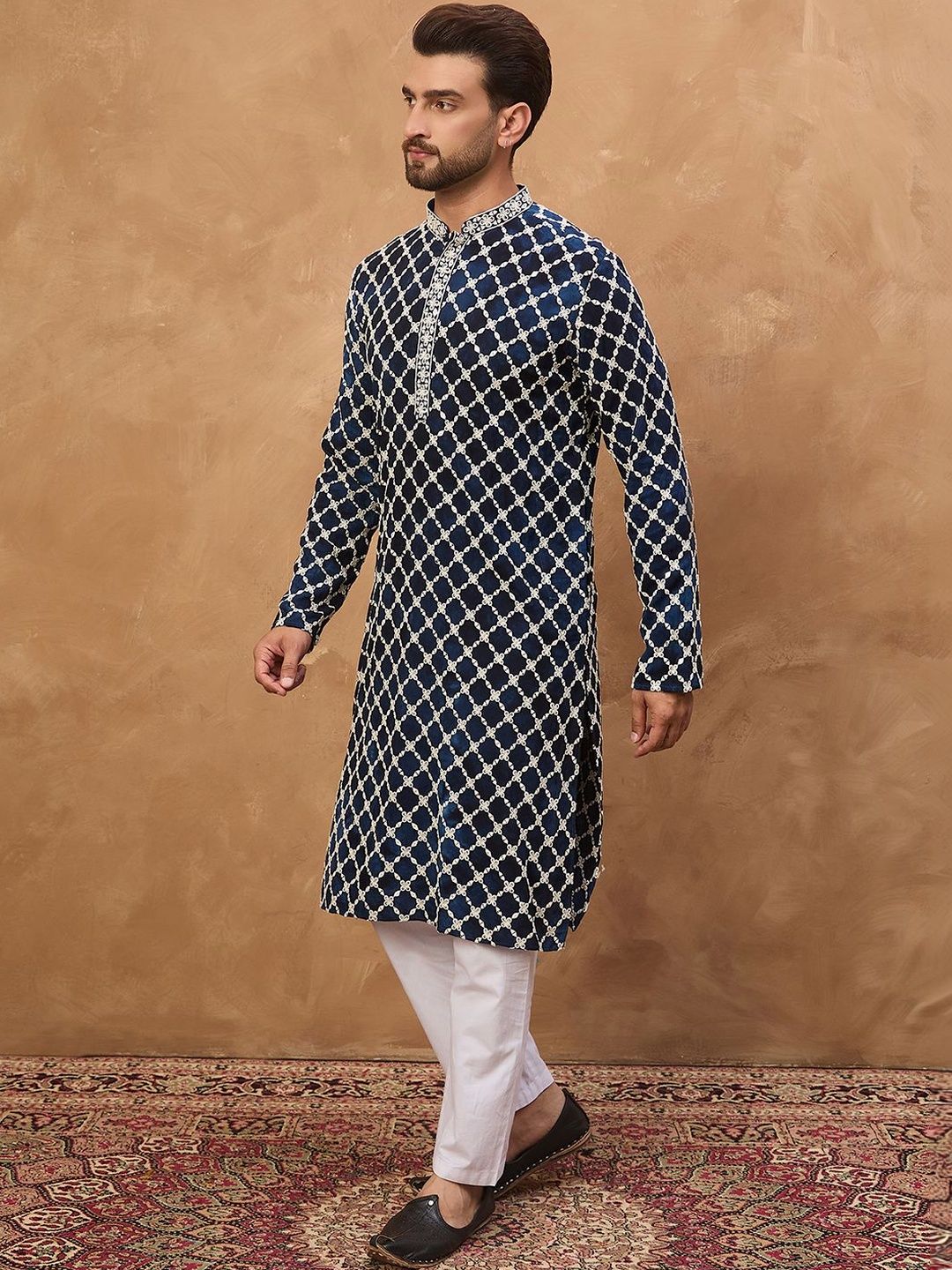 Ethnic Bay Men Blue Viscose Rayon Shibori Embroidered Straight Kurta With Pant Set-MKSET1414