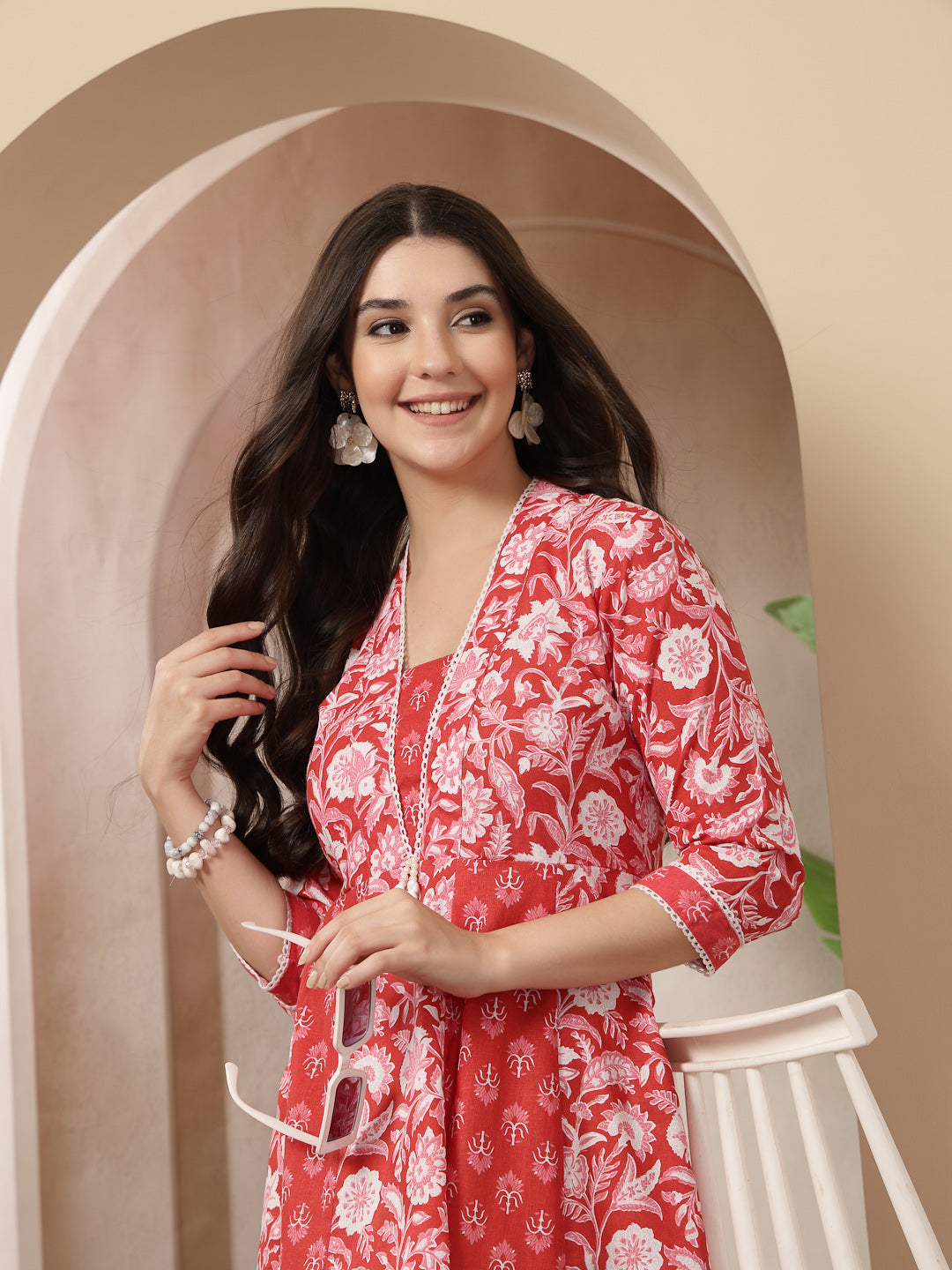 Women's Red Floral Printed Cotton Flared Kurta (REDDUKE) | DesiQlo
