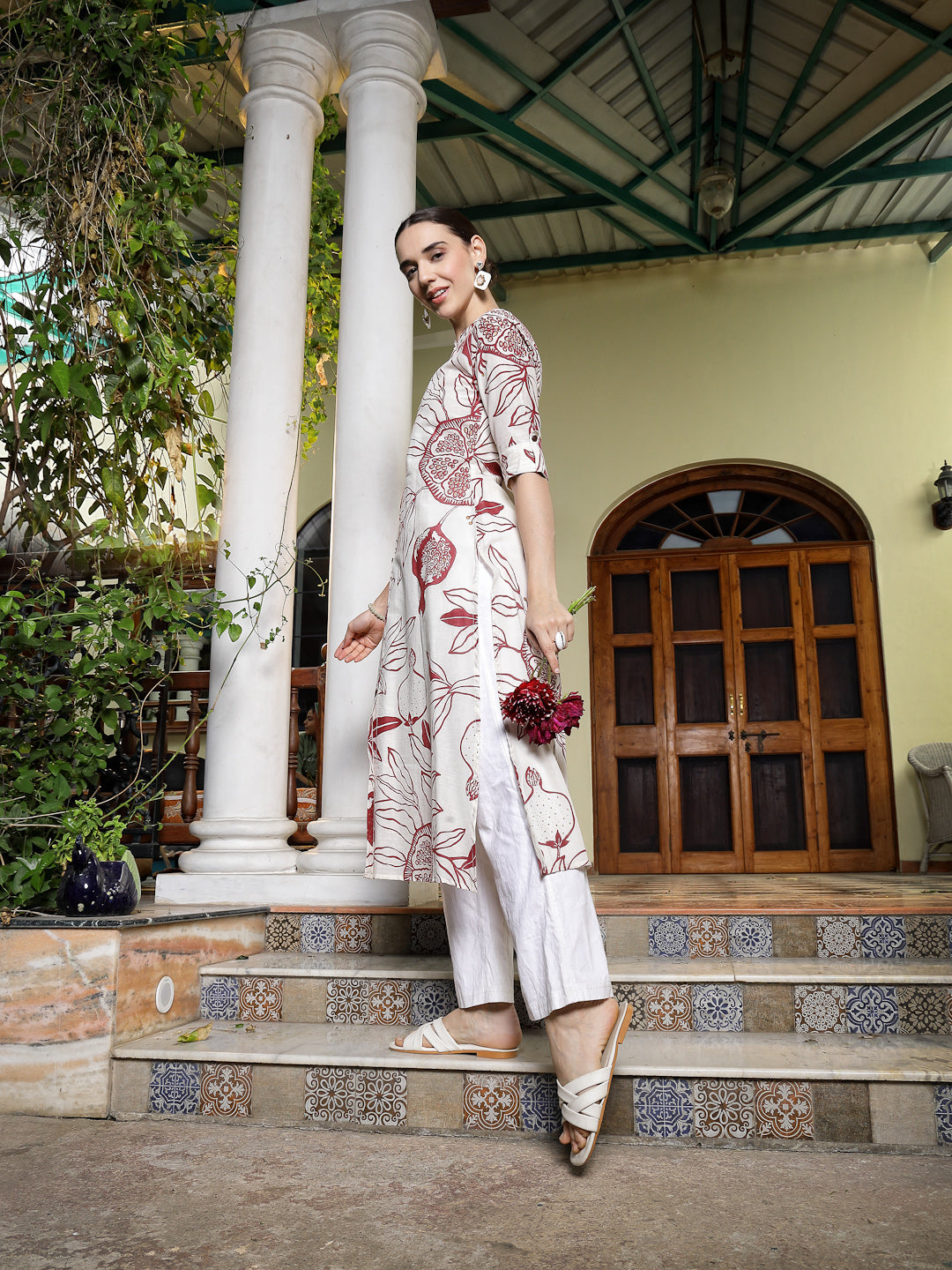 Women's Red Botanical Printed Rayon A-Line Kurta (REDRALLY) | DesiQlo