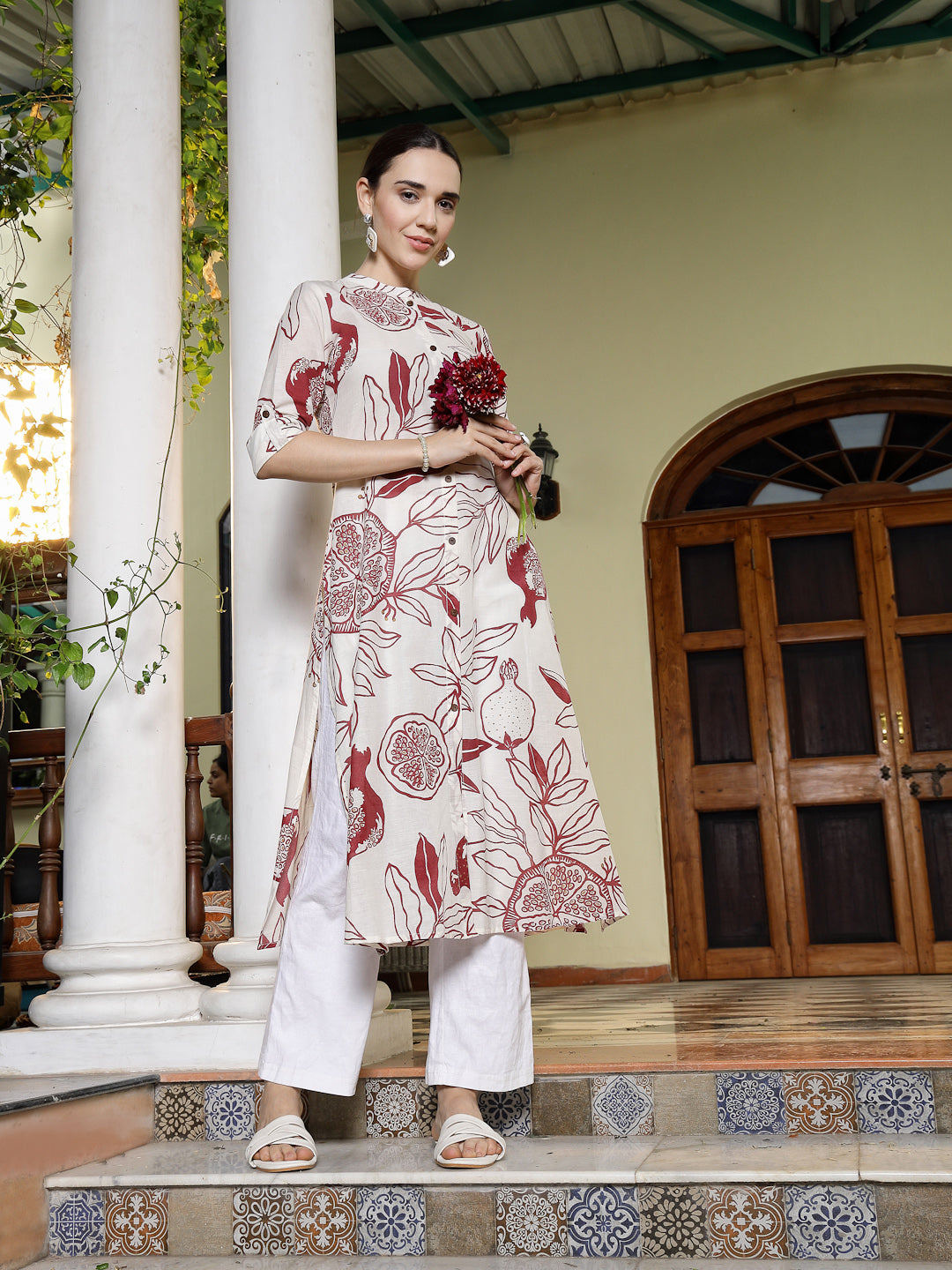 Women's Red Botanical Printed Rayon A-Line Kurta (REDRALLY) | DesiQlo