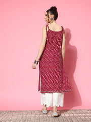 Women's Lehariya Printed Sleeveless Kurta-REDSURMA